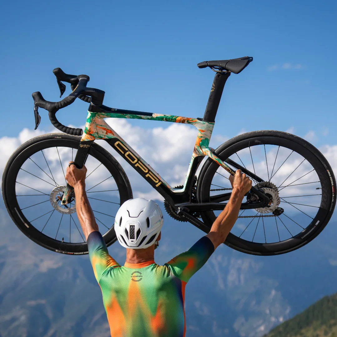 bici-da-corsa-per dilettanti-con-componentistica-d-eccellenza
