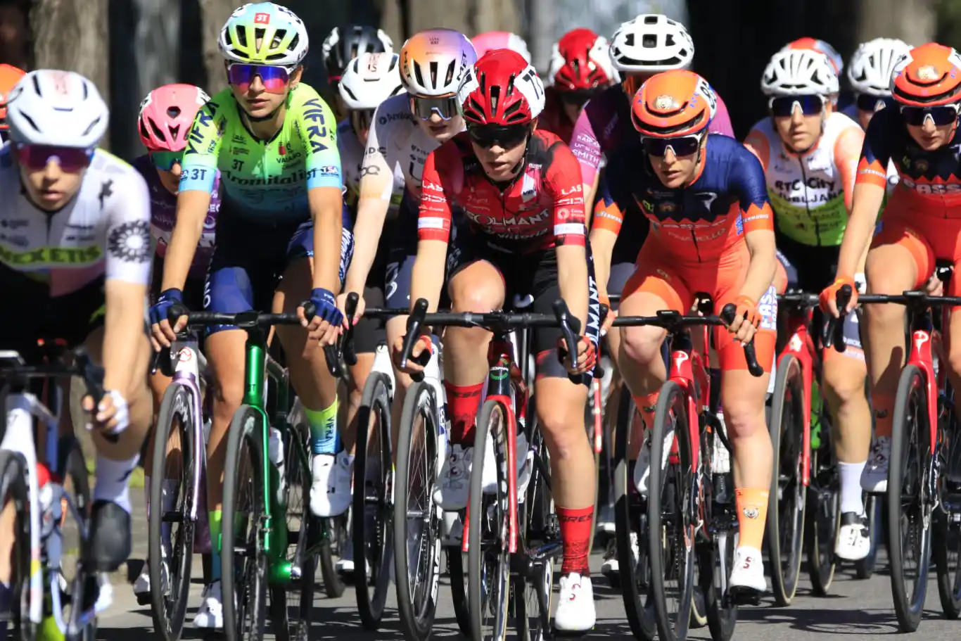 team-isolmant-victoria-con-bici-coppi-a-gp-liberazione-2026-18